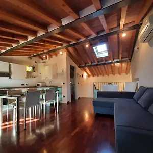  Apartment Sui Tetti Di